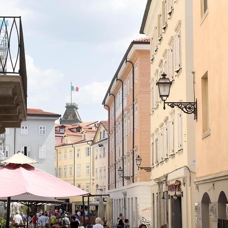 Cavana 2 Tirabora Short Rent Trieste Exterior photo