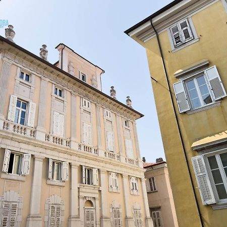 Cavana 2 Tirabora Short Rent Trieste Exterior photo